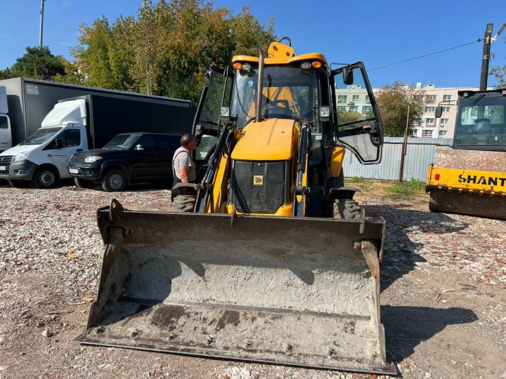 Трактора, комбайны и специальные автомашины Экскаватор-погрузчик JCB 3CXT 14M2NM 2020 года выпуска